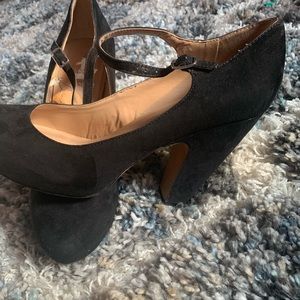 Black Velvet Chunky Heels